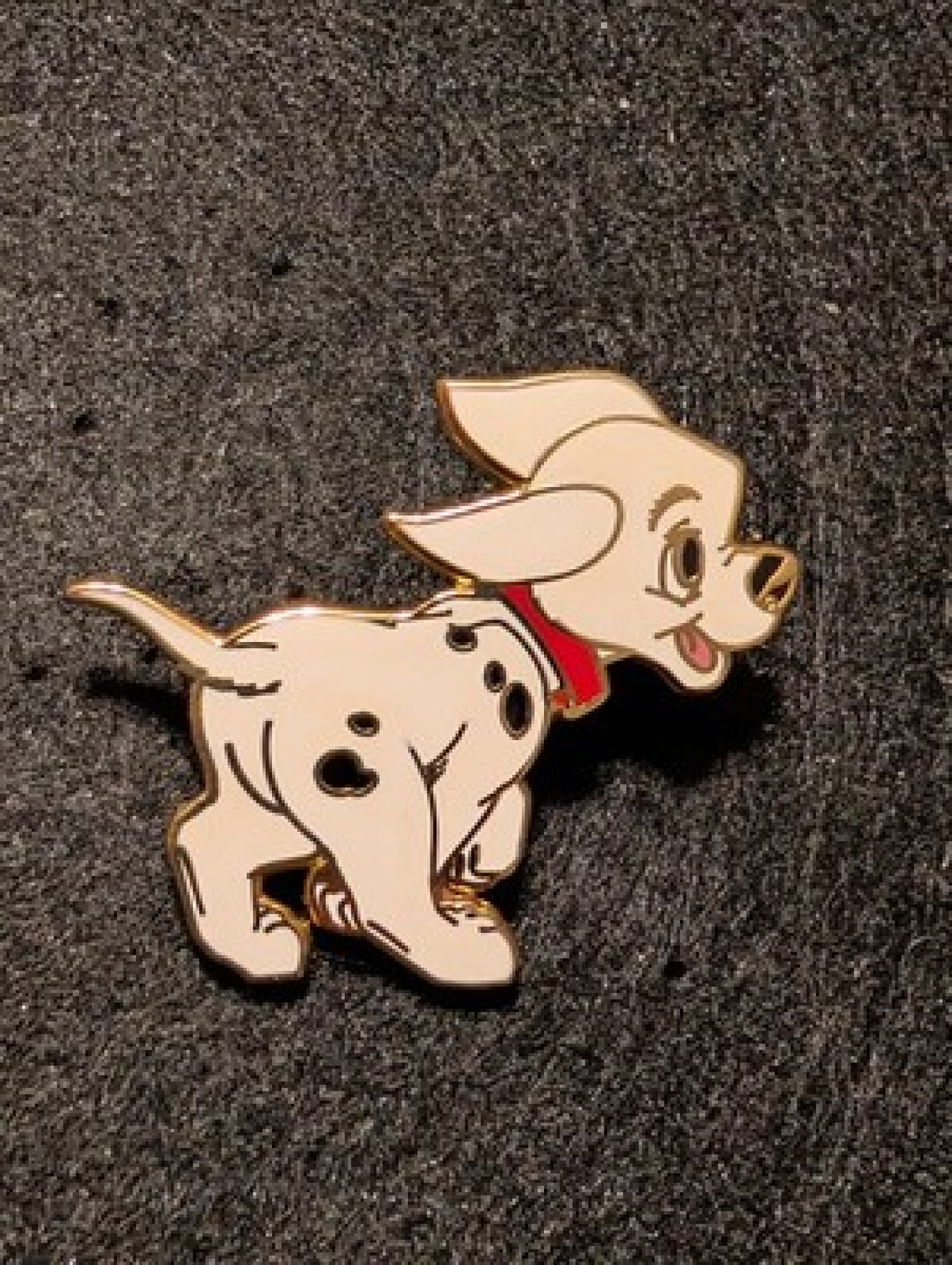 Walt Disney World 2002 101 Dalmatians Puppy Running Cast Lanyard Series Pin