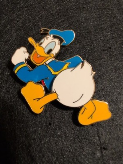  Japan Disney Store Donald Duck Furi Furi Swinging Butt LE1200